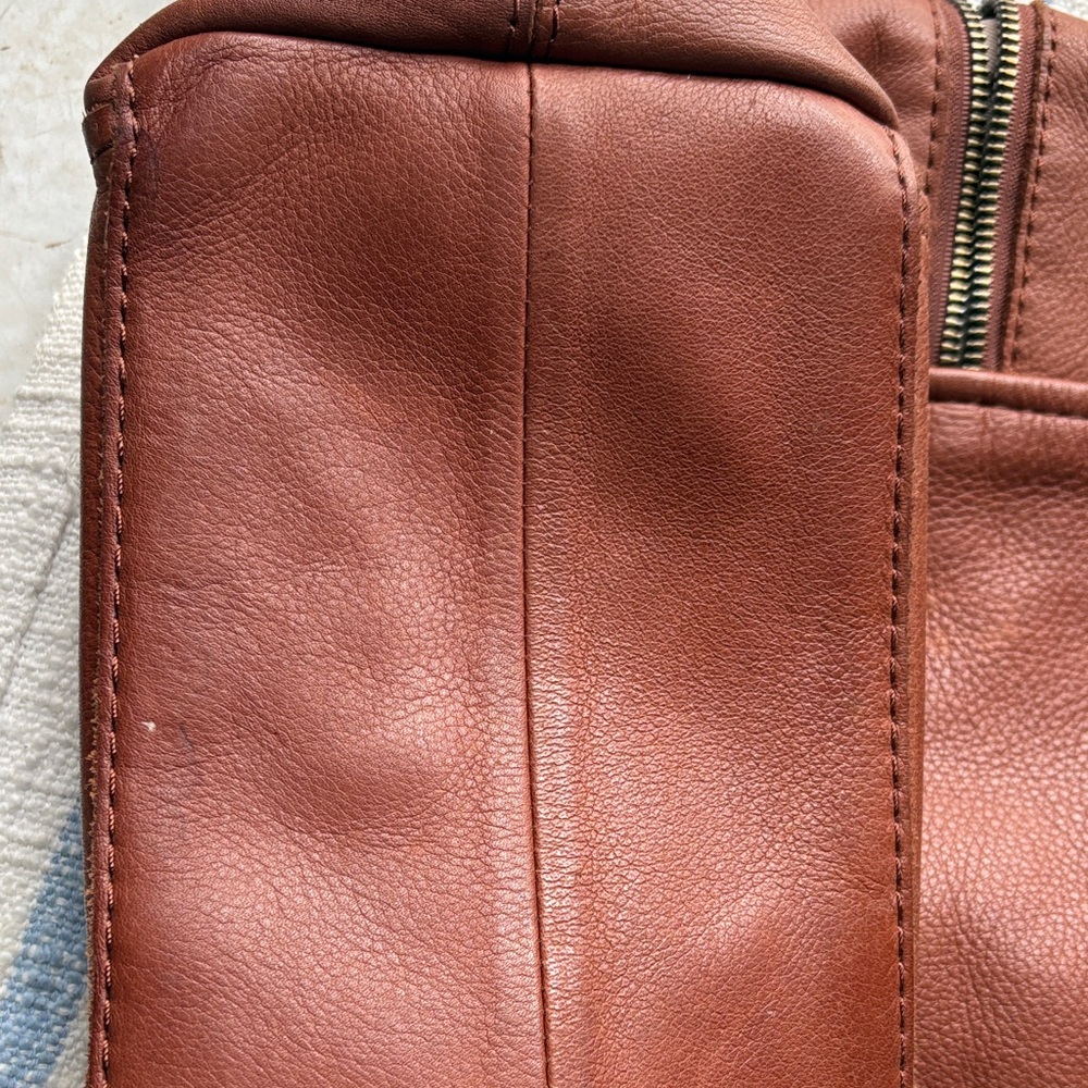 American Leather Co. Bag - Picture 7 of 13